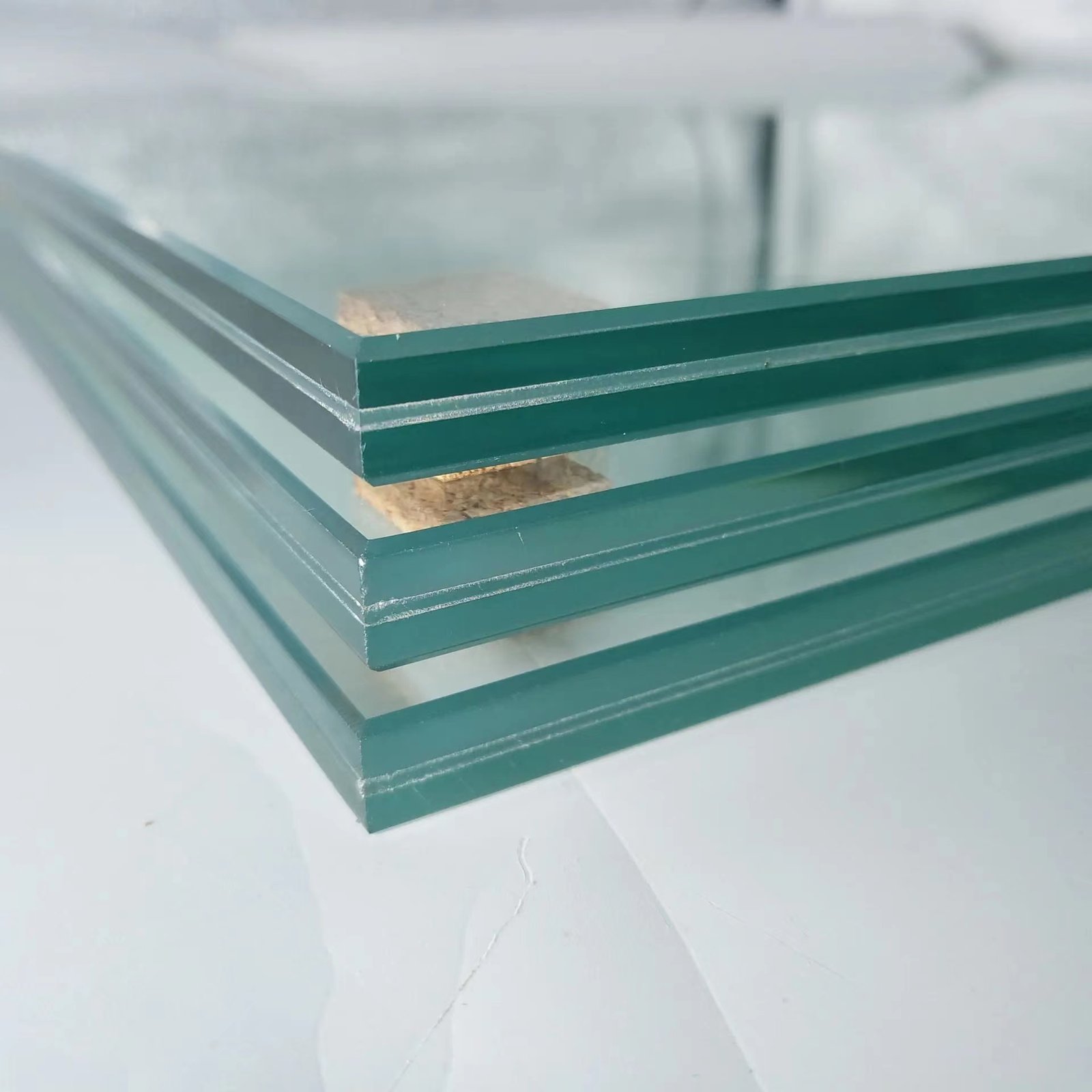 Le verre feuilleté trempé SECURIT