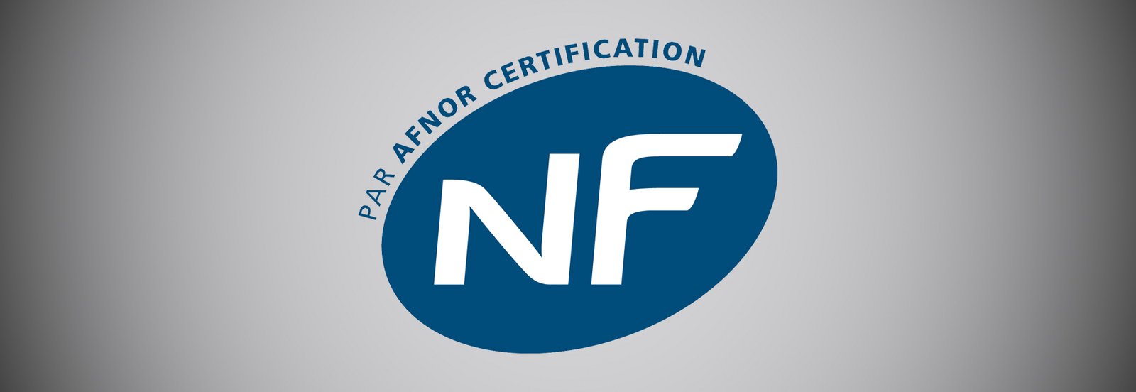 Normes NF pour garde-corps en verre : réglementation et sécurité